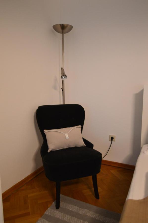 Apartment Penzing Vienna Esterno foto