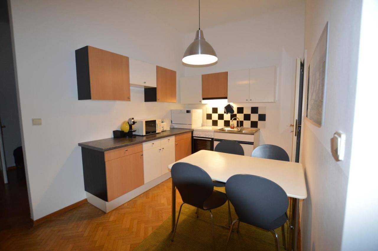 Apartment Penzing Vienna Esterno foto